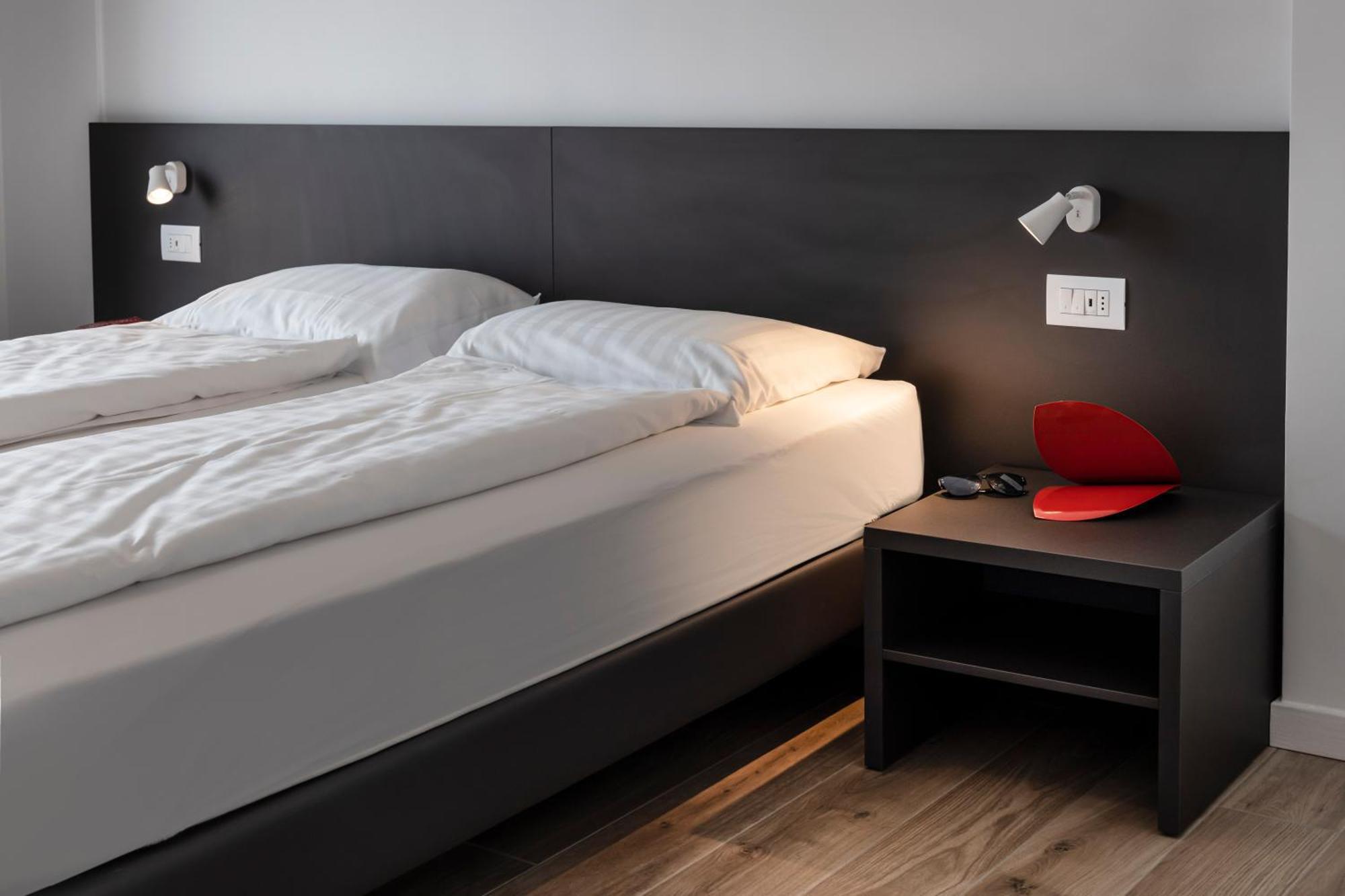 Residence Solei Classic & Plus Brenzone sul Garda Eksteriør billede
