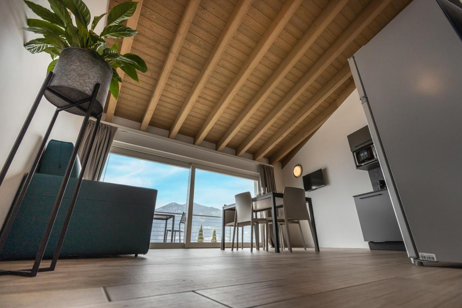 Residence Solei Classic & Plus Brenzone sul Garda Eksteriør billede
