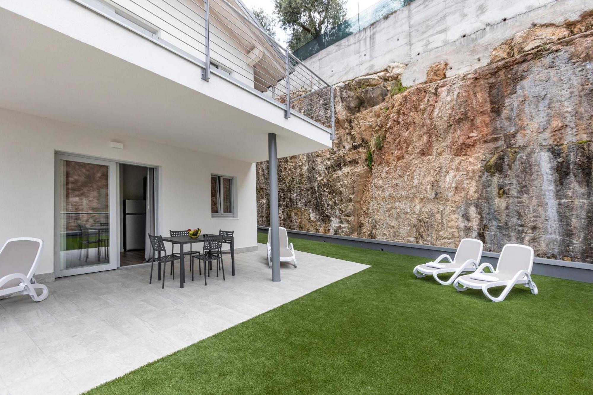 Residence Solei Classic & Plus Brenzone sul Garda Eksteriør billede
