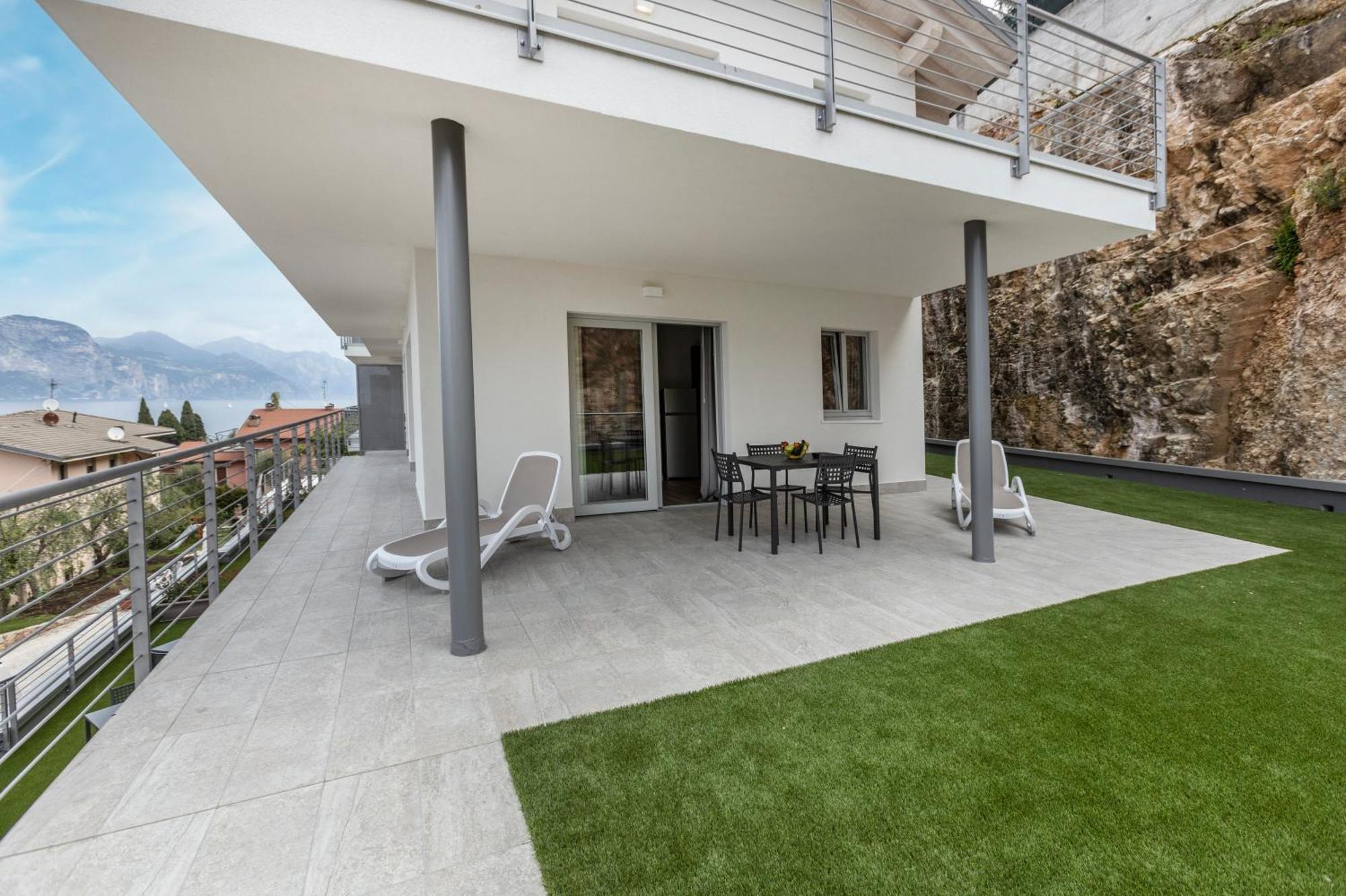 Residence Solei Classic & Plus Brenzone sul Garda Eksteriør billede