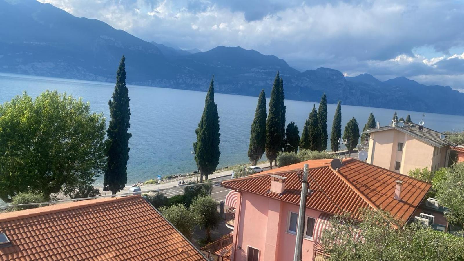 Residence Solei Classic & Plus Brenzone sul Garda Eksteriør billede