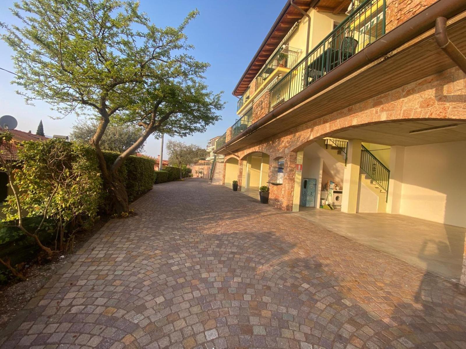 Residence Solei Classic & Plus Brenzone sul Garda Eksteriør billede