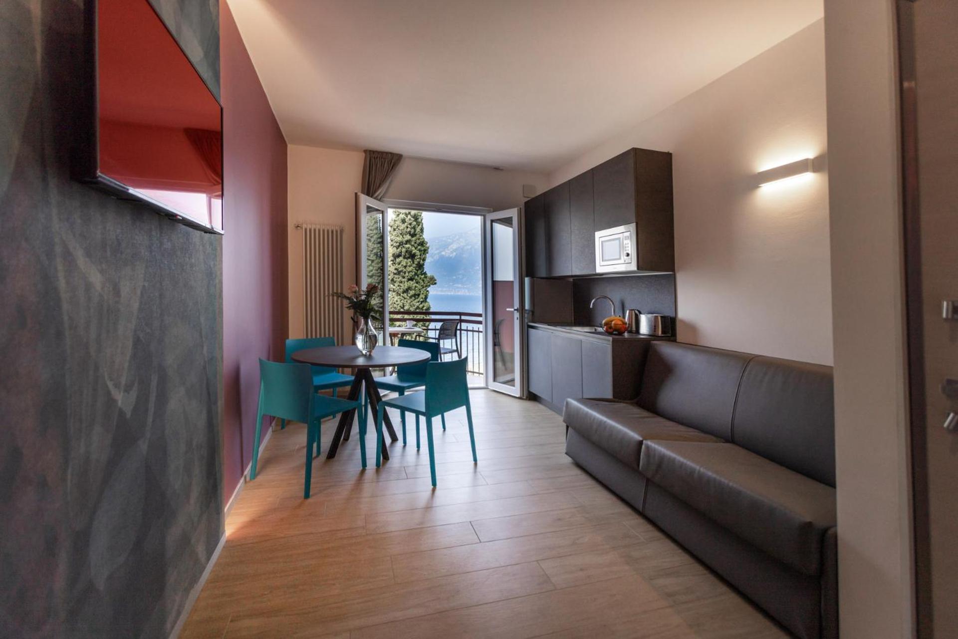 Residence Solei Classic & Plus Brenzone sul Garda Eksteriør billede