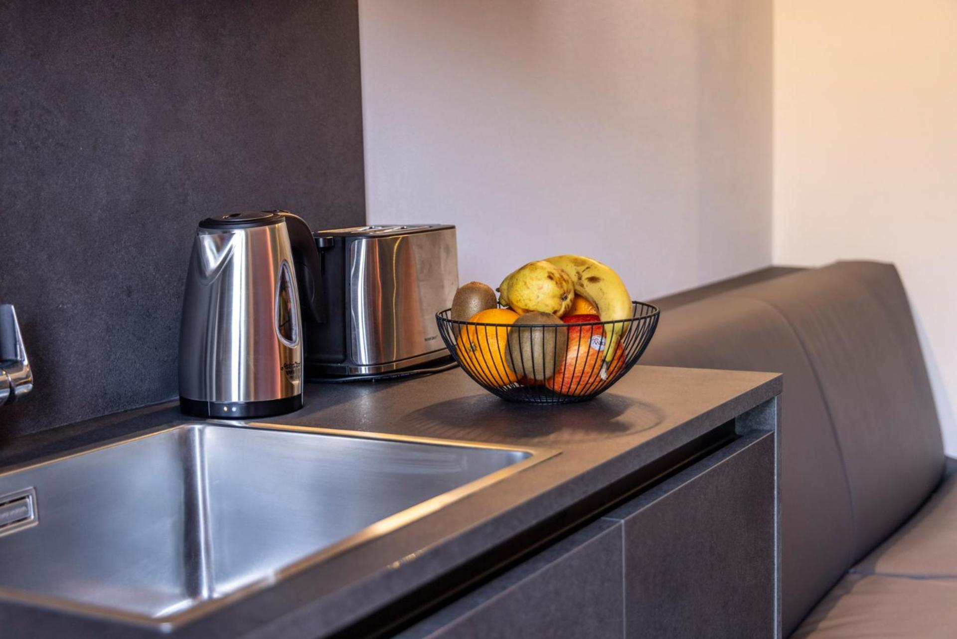 Residence Solei Classic & Plus Brenzone sul Garda Eksteriør billede